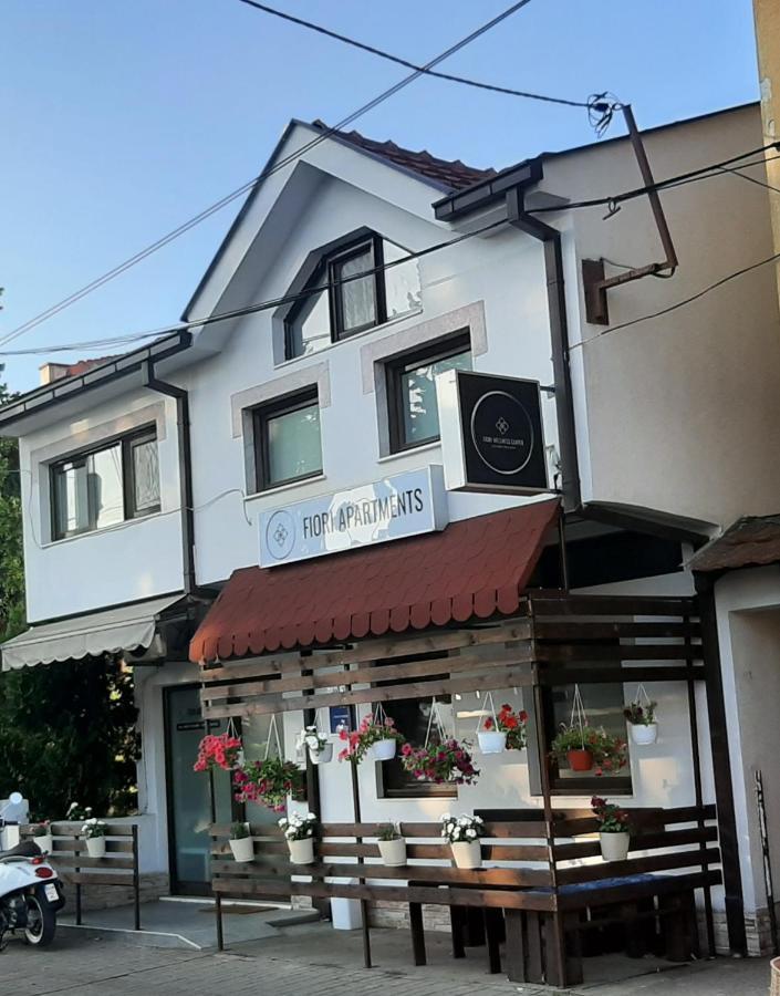 גבגלייה Fiori Apartment מראה חיצוני תמונה